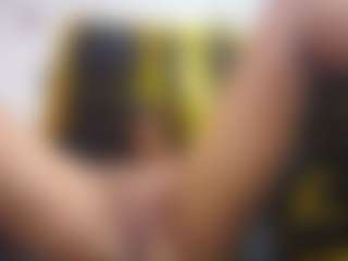 yaya-21's Live Sex Cam Show