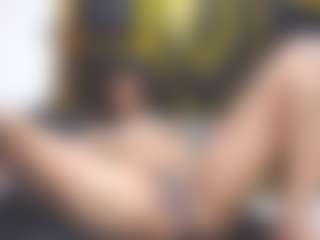 yaya-21's Live Sex Cam Show