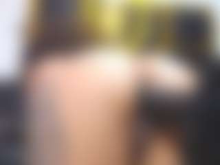 yaya-21's Live Sex Cam Show