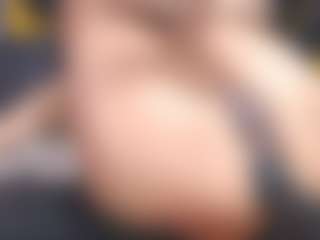 yaya-21's Live Sex Cam Show