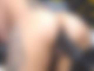 Live cam show with yaya-21 - Young Adult on Gym Cam Girls