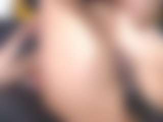 yaya-21's Live Sex Cam Show