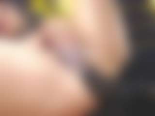 yaya-21's Live Sex Cam Show