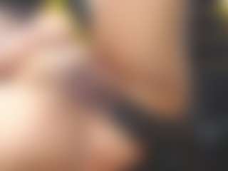 yaya-21's Live Sex Cam Show