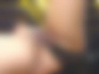 yaya-21's Live Sex Cam Show