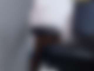 yaya-21's Live Sex Cam Show
