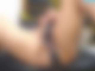 yaya-21's Live Sex Cam Show