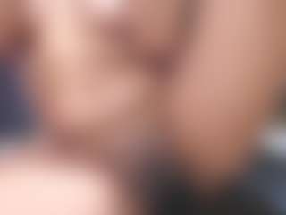 yaya-21's Live Sex Cam Show