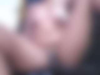 yaya-21's Live Sex Cam Show