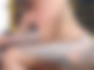yaya-21's Live Sex Cam Show