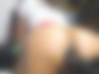 yaya-21's Live Sex Cam Show