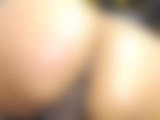 yaya-21's Live Sex Cam Show