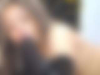 yaya-21's Live Sex Cam Show