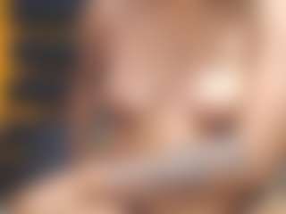 yaya-21's Live Sex Cam Show