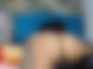 yaya-21's Live Sex Cam Show