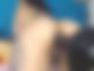 yaya-21's Live Sex Cam Show