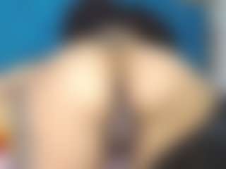 yaya-21's Live Sex Cam Show