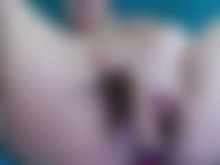 francheska-power's Live Sex Cam Show