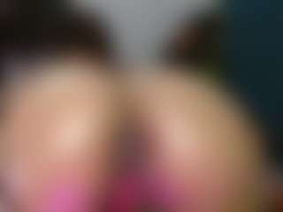 francheska-power's Live Sex Cam Show