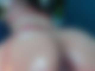 francheska-power's Live Sex Cam Show