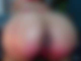 francheska-power's Live Sex Cam Show