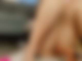 Live cam show with Sharol Leon - Ass Clapping on studioflirtlive.com