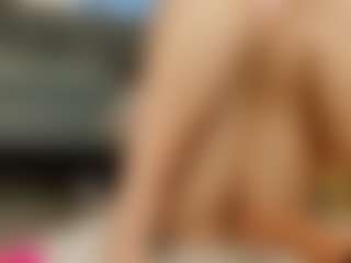 Live cam show with Sharol Leon - Nipple Piercings on mypornchat.com
