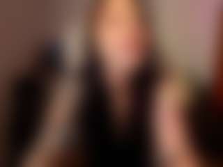 Live cam show with Sharol Leon - College MILF on Dare Cams