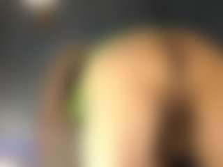 SandraSa's Live Sex Cam Show
