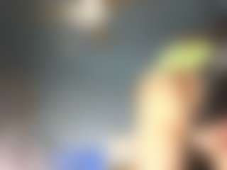 SandraSa's Live Sex Cam Show
