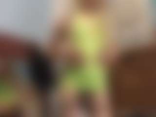SandraSa's Live Sex Cam Show