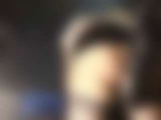 Live cam show with SandraSa - Average on Camming Site