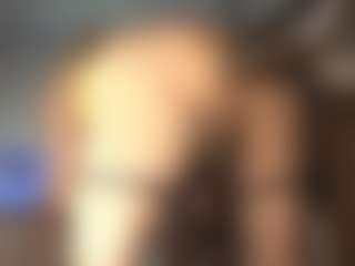 Live cam show with SandraSa - Spank on Dolls Live