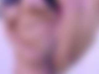 Live cam show with Ket - Hot on Camsoda