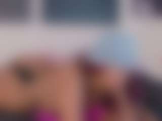 Live cam show with Ket - Public on xblisslive.com
