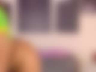Live cam show with Ket - Cowgirl on Camsoda