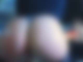 PleasureYouu's Live Sex Cam Show