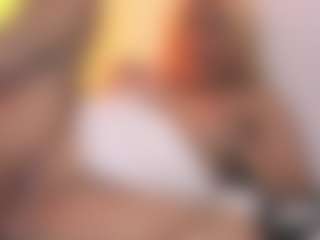 Live cam show with BrunnaMoore - Thin on Cam Slut