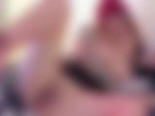 Live cam show with BrunnaMoore - Thin on Fling VIP Chat