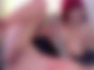 Live cam show with BrunnaMoore - Thin on madthumbs