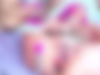 Live cam show with BrunnaMoore - Dildo Or Vibrator on 1on1-livenow