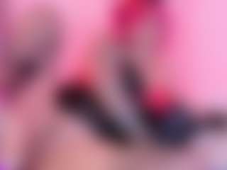Live cam show with BrunnaMoore - HD Toys on xfollow cams
