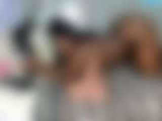 Desirepeace's Live Sex Cam Show