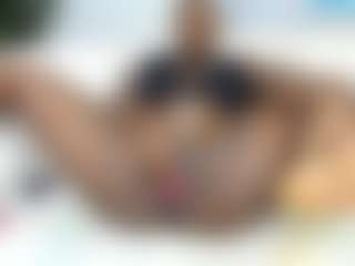 Live cam show with Desirepeace - Public on Milfs Live