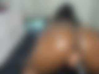 Live cam show with Desirepeace - Dildo on SinfulBabes