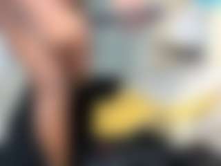 Live cam show with Desirepeace - Big Tits on Milfs Live