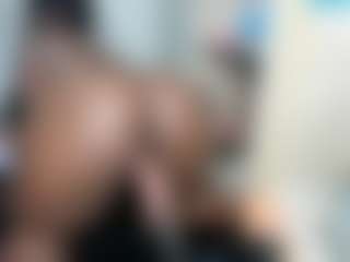 Desirepeace's Live Sex Cam Show