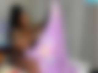 Spettacolo in cam dal vivo con Desirepeace - Public su Camsoda