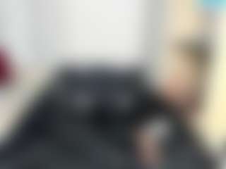 Desirepeace's Live Sex Cam Show