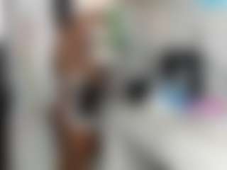Live cam show with Desirepeace - BBW Ebony on xheatlive.com